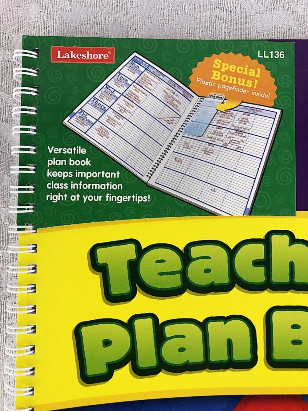 Lakeshore Teacher’s Undated Lesson Plan Book Spiral Bound +Stickers & Clings NWT